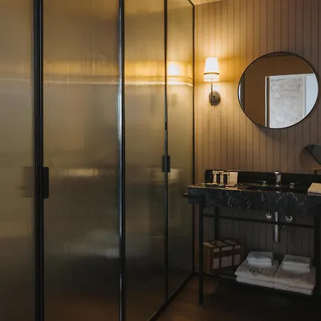 Timbre Virtudes 5* Porto