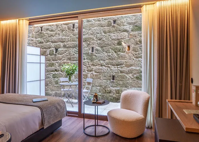 Timbre Virtudes Hotel Oporto