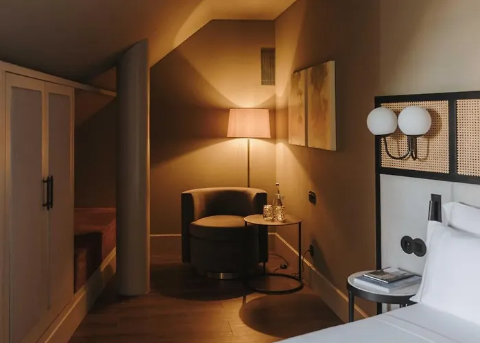 Timbre Virtudes Hotel