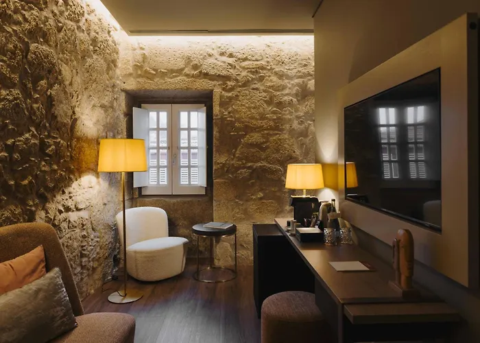 Timbre Virtudes Hotel Oporto