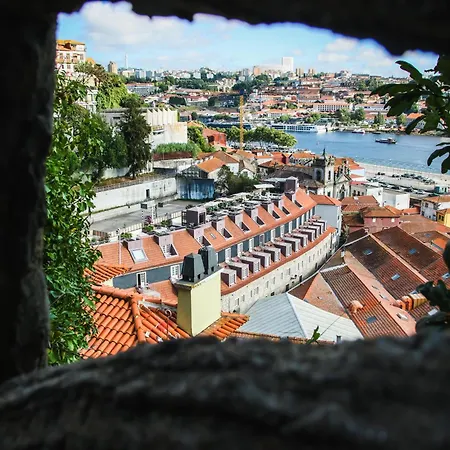 Timbre Virtudes Hotel Porto