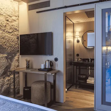 Timbre Virtudes Hotel
