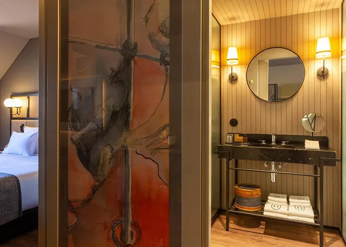 Timbre Virtudes Hotel